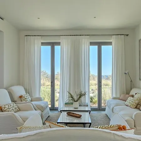 Ideal For 8 People With A Spectacular View * Alikí