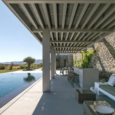 Ideal For 8 People With A Spectacular View